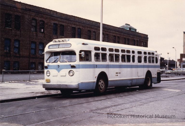 full image, Washington St. bus