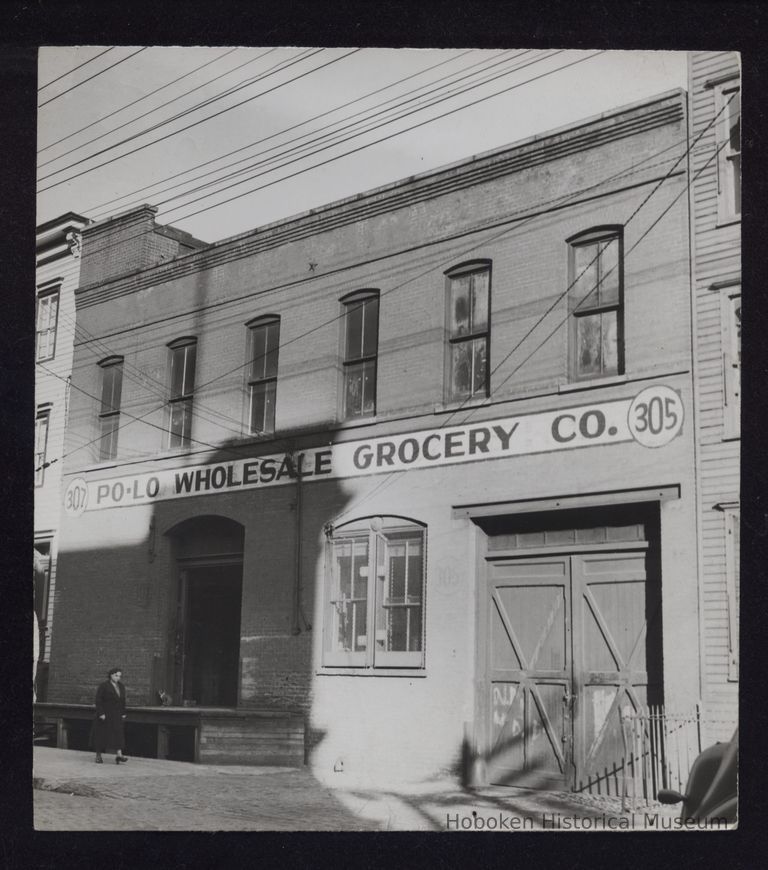 B&W Photograph of Commercial Building. Address unkown. picture number 1