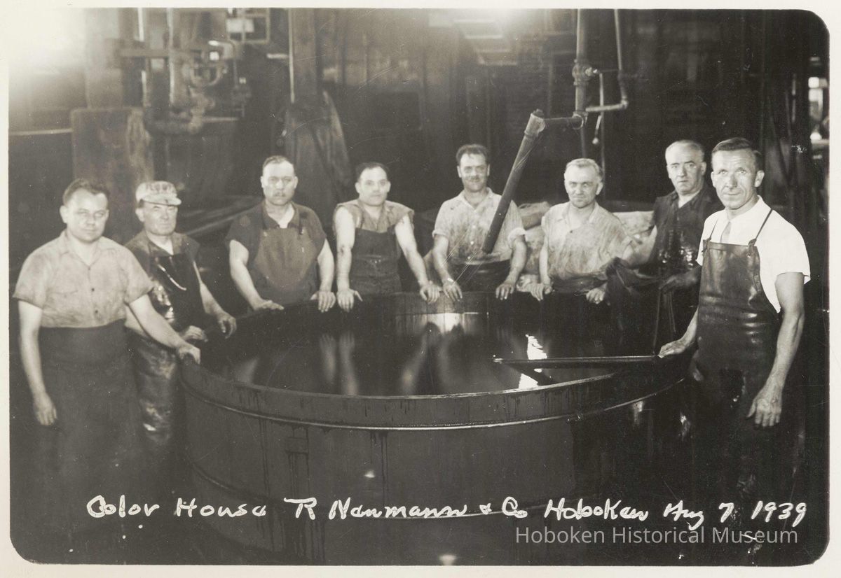 B+W photo of R. Neumann & Co. color house, Hoboken, August 7, 1939. picture number 1