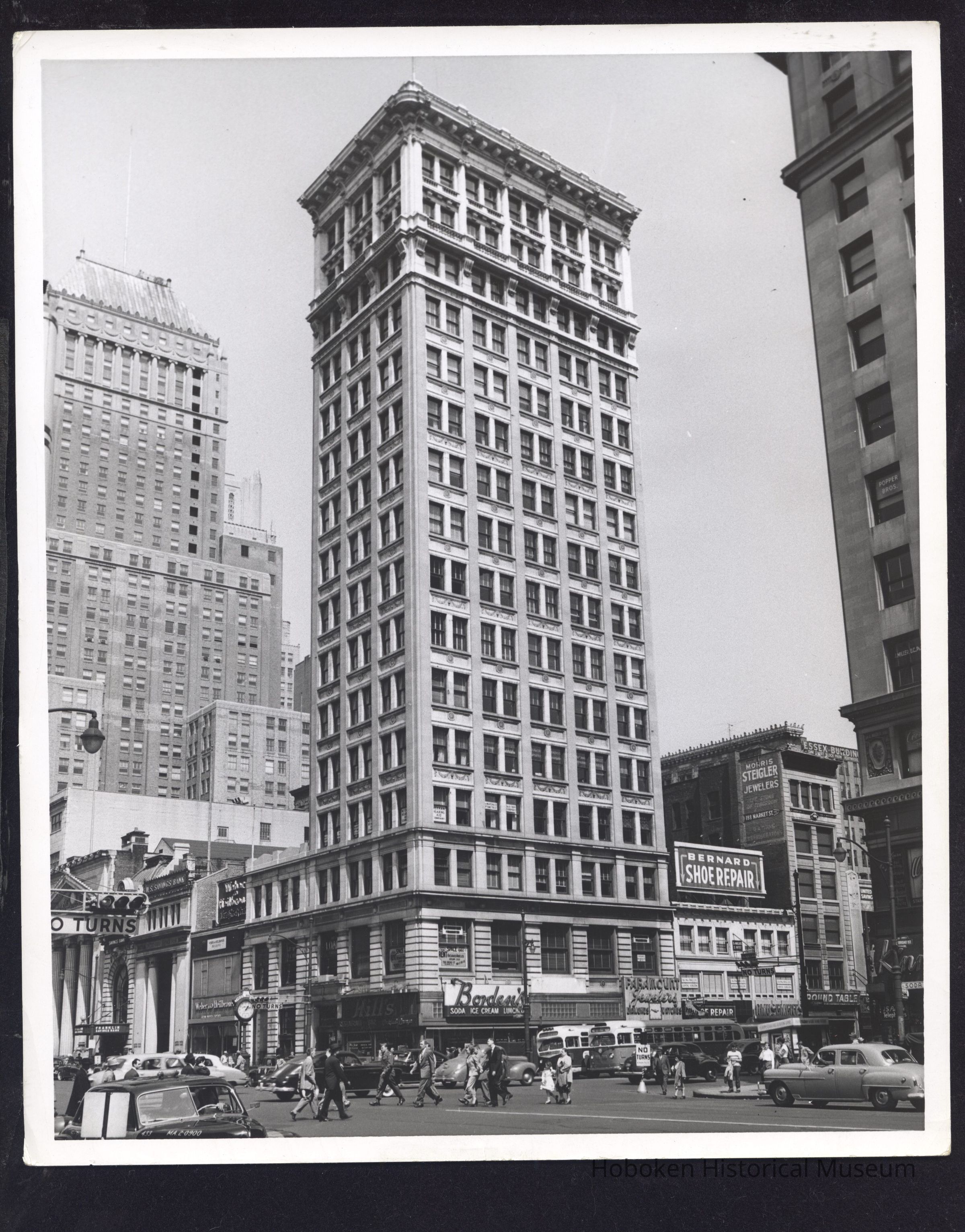 B&W photo of mixed-use office building at 780-786 Broad Street, Newark. picture number 1