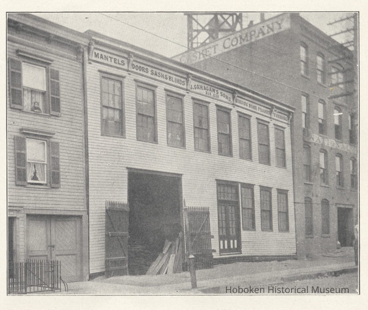 1 : 217-221 Adams St.