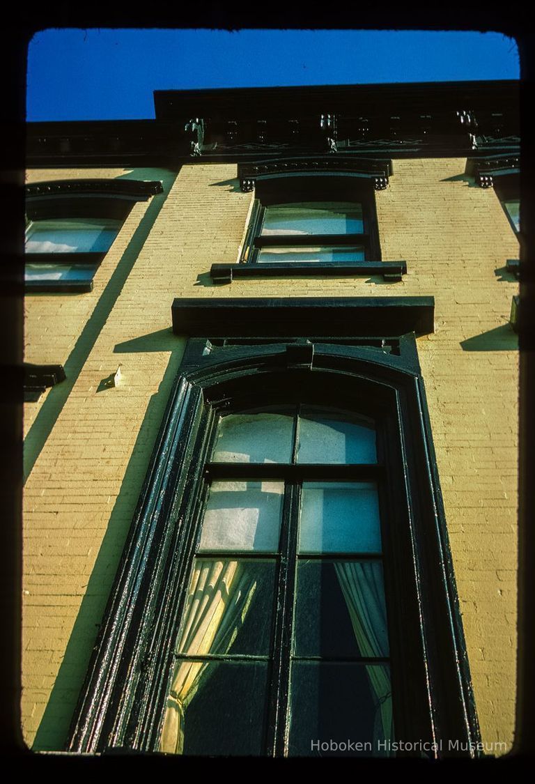 Color slide of close-up view of façade and cornice at 523 Washington between 5th and 6th picture number 1