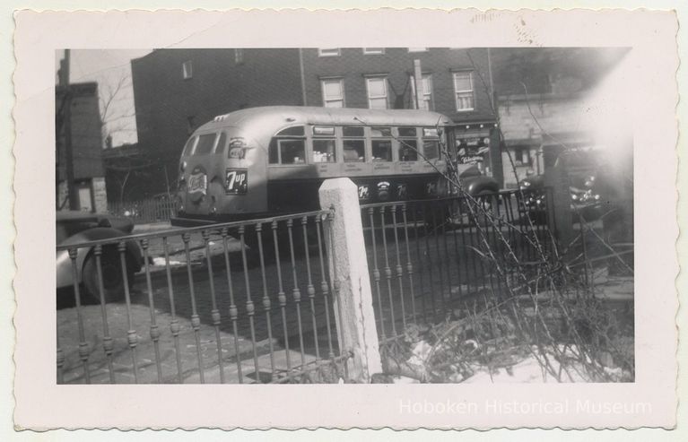 photo of 7-Up bus