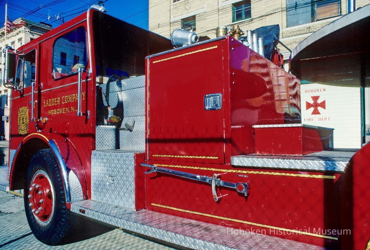 01 Fire Ladder Company no. 1