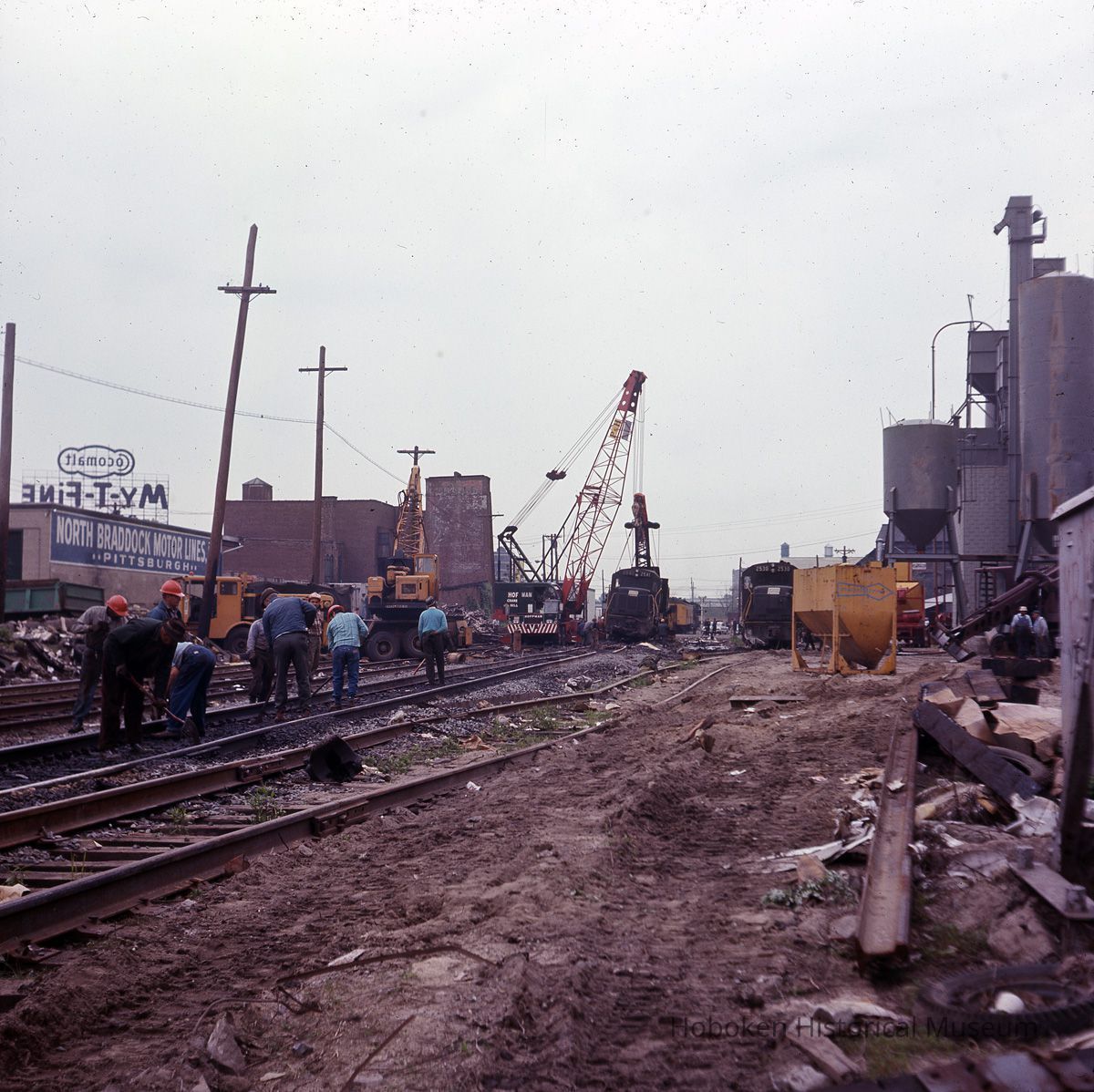 1: view south; note Cocomalt, My-T-Fine sign