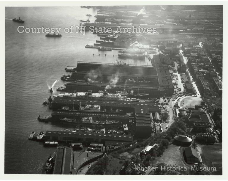 image aerial Holland America Lines & southern piers, Oct. 14, 1948; Copyright: NJ State Archives