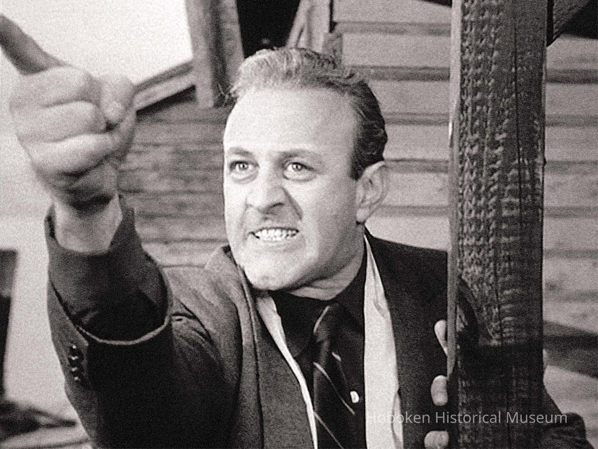 Digital image from digital video disk of film On the Waterfront, original from 1953-1954. picture number 1