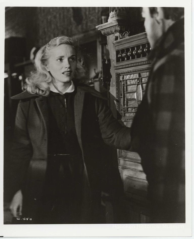 B+W publicity photo of Marlon Brando as Terry Malloy, Eva Marie Saint as Edie Doyle in film 