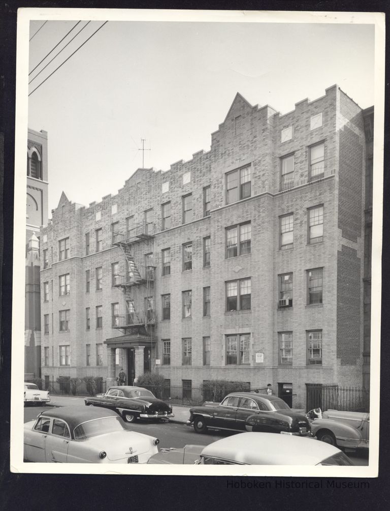 B&W Photograph of 89/95 Wayne St., Jersey City, NJ picture number 1