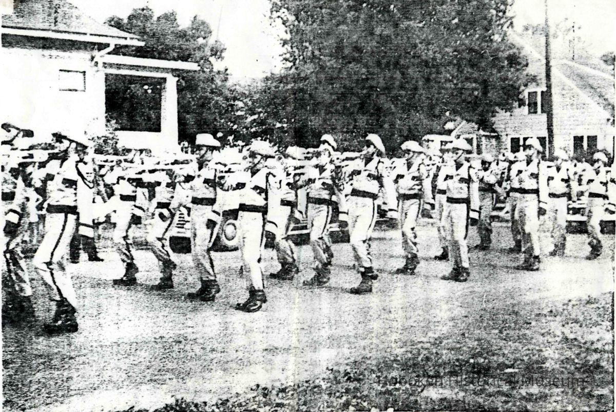 photo only, enhanced