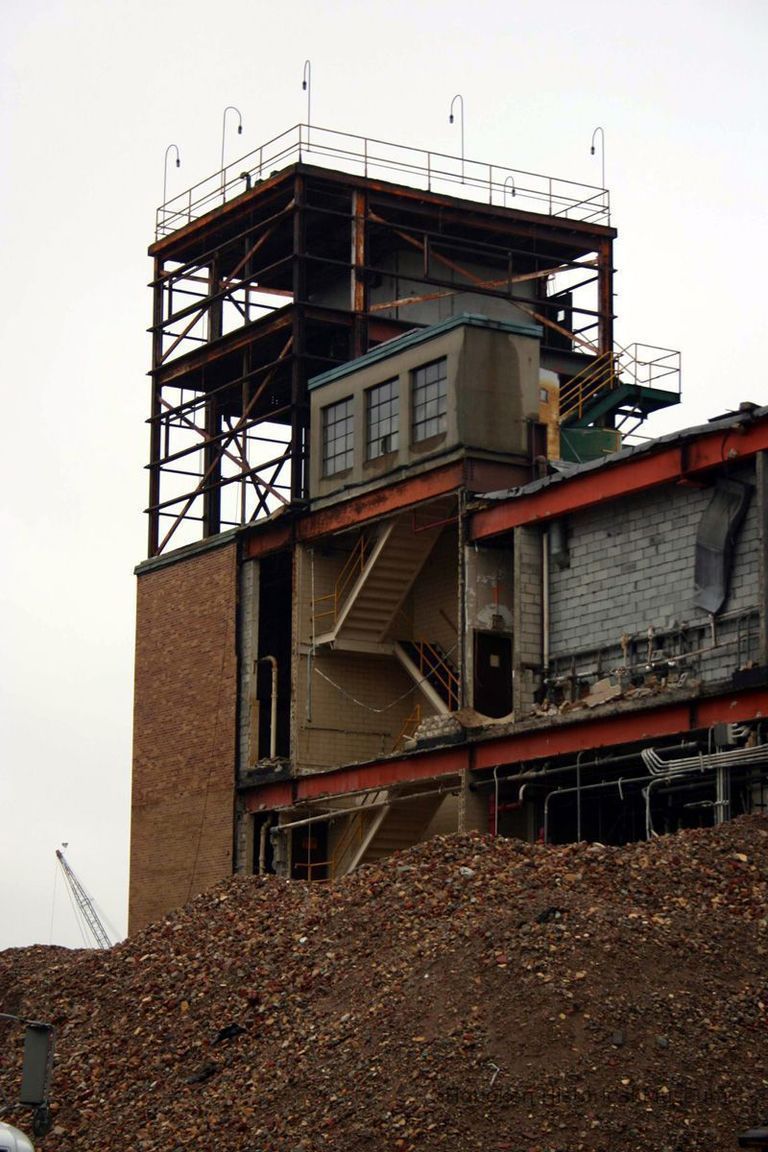 Digital color image of the Maxwell House Coffee plant site with demolition underway, Hoboken, October 2004 picture number 1