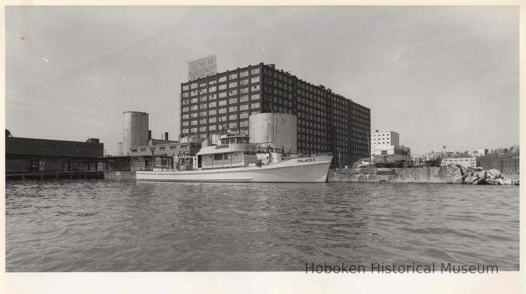 Digital image of B+W photo of the Hoboken waterfront, Hoboken, circa 1987. picture number 1