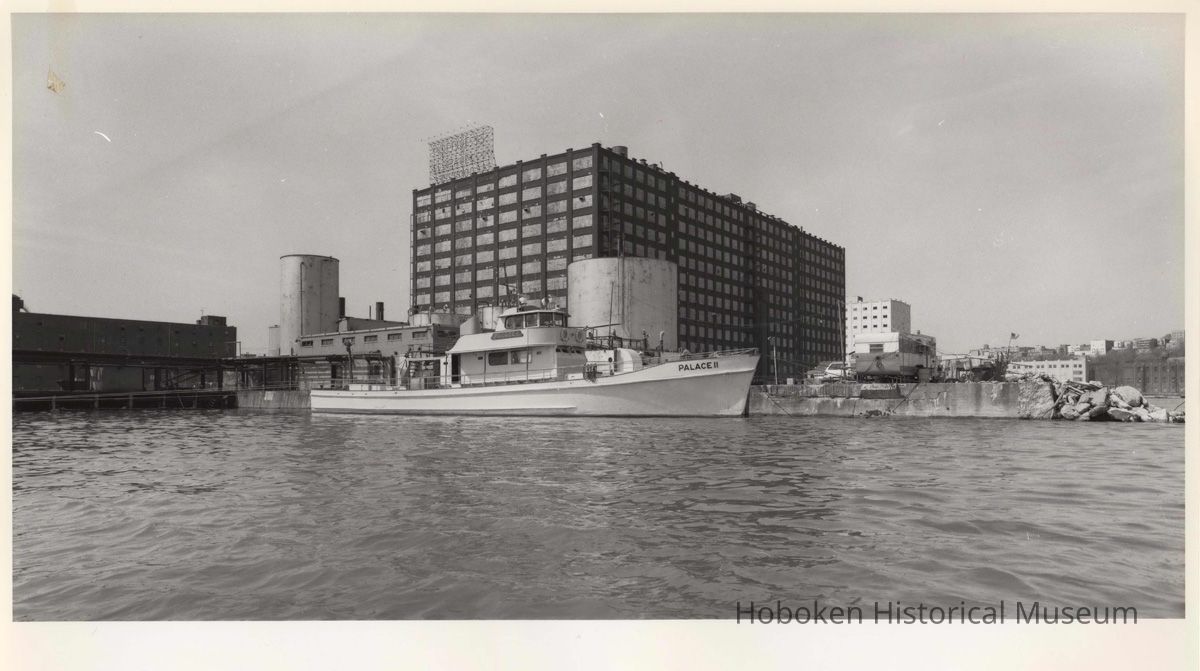 Digital image of B+W photo of the Hoboken waterfront, Hoboken, circa 1987. picture number 1