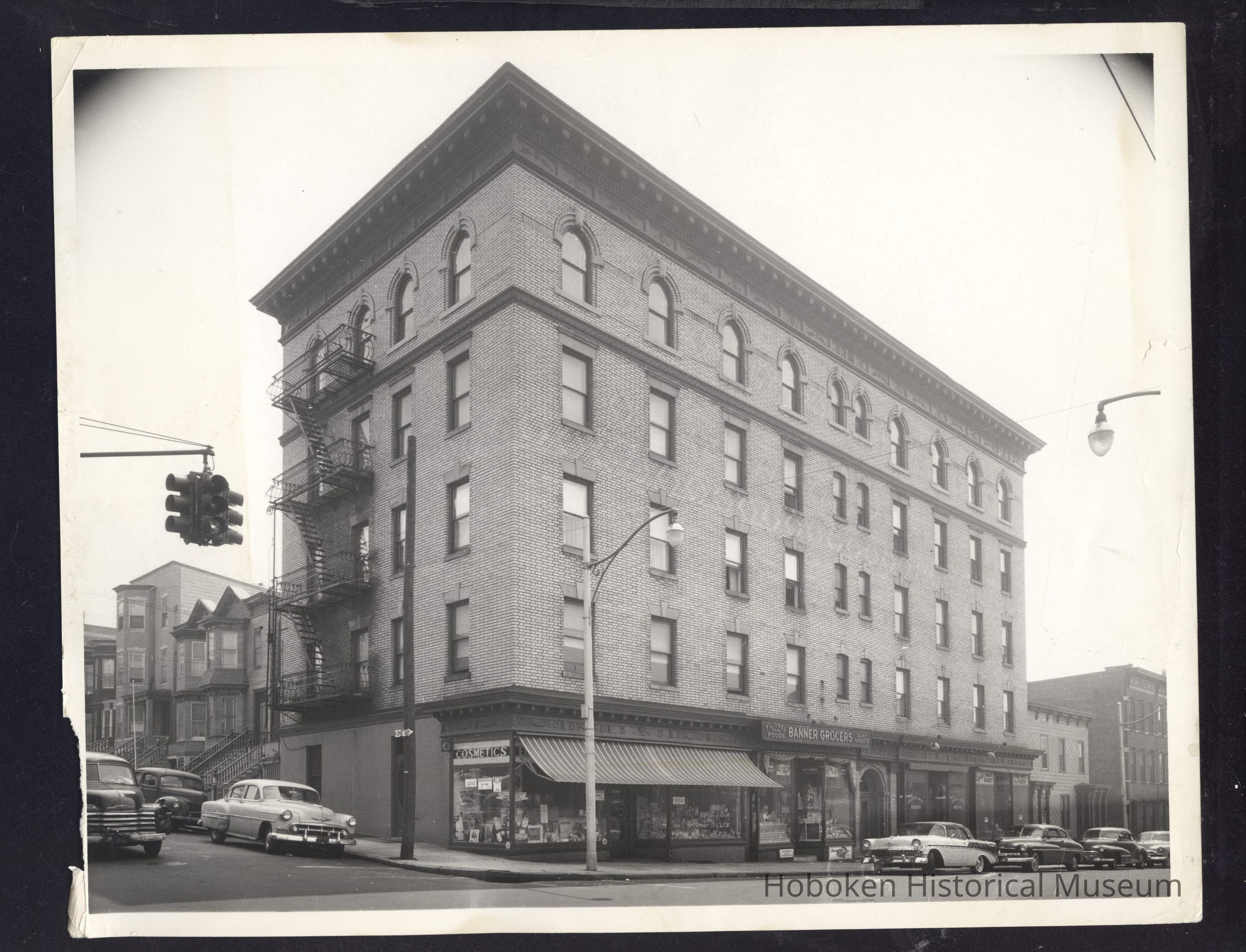 B&W photo of mixed-use apartment building at 1610-1616 Summit Avenue, Union City. picture number 1