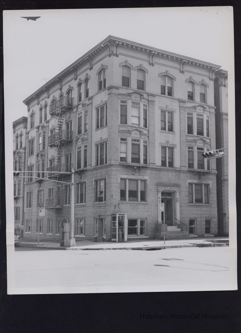 B&W Photograph of 357 Lake St., Newark, NJ picture number 1