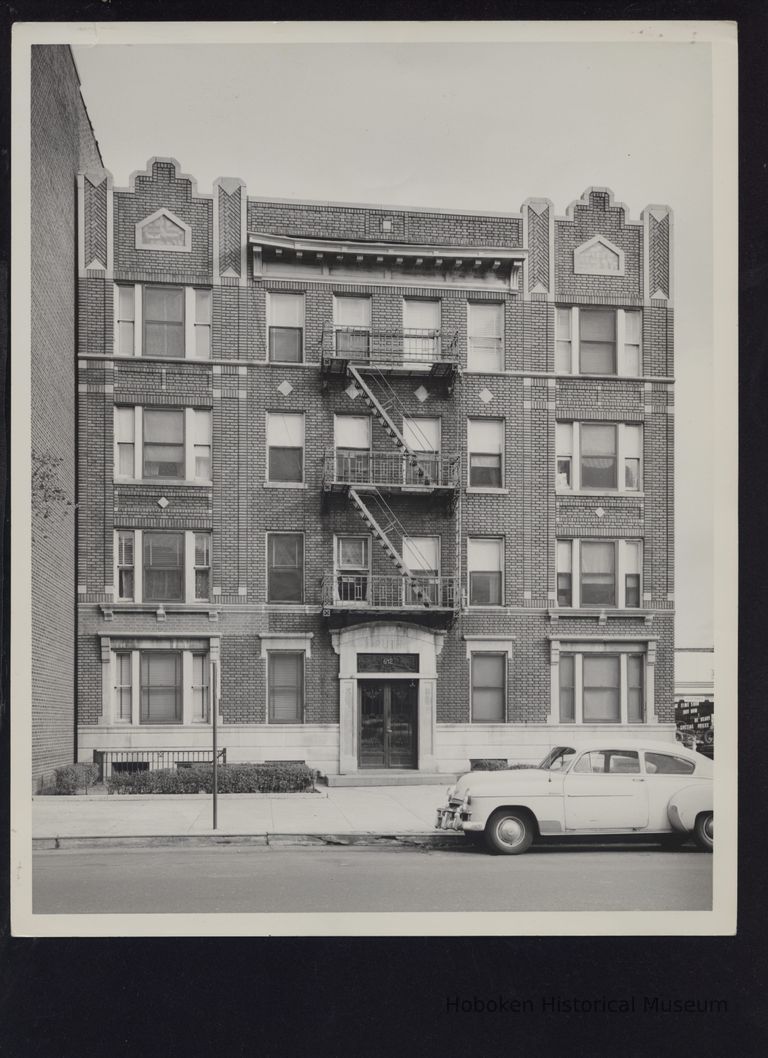 B&W Photograph of 644/46 High St., Newark, NJ picture number 1