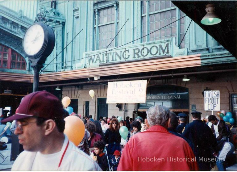 Color photo of the NJ Transit Train Festival, Hoboken 1989. picture number 1