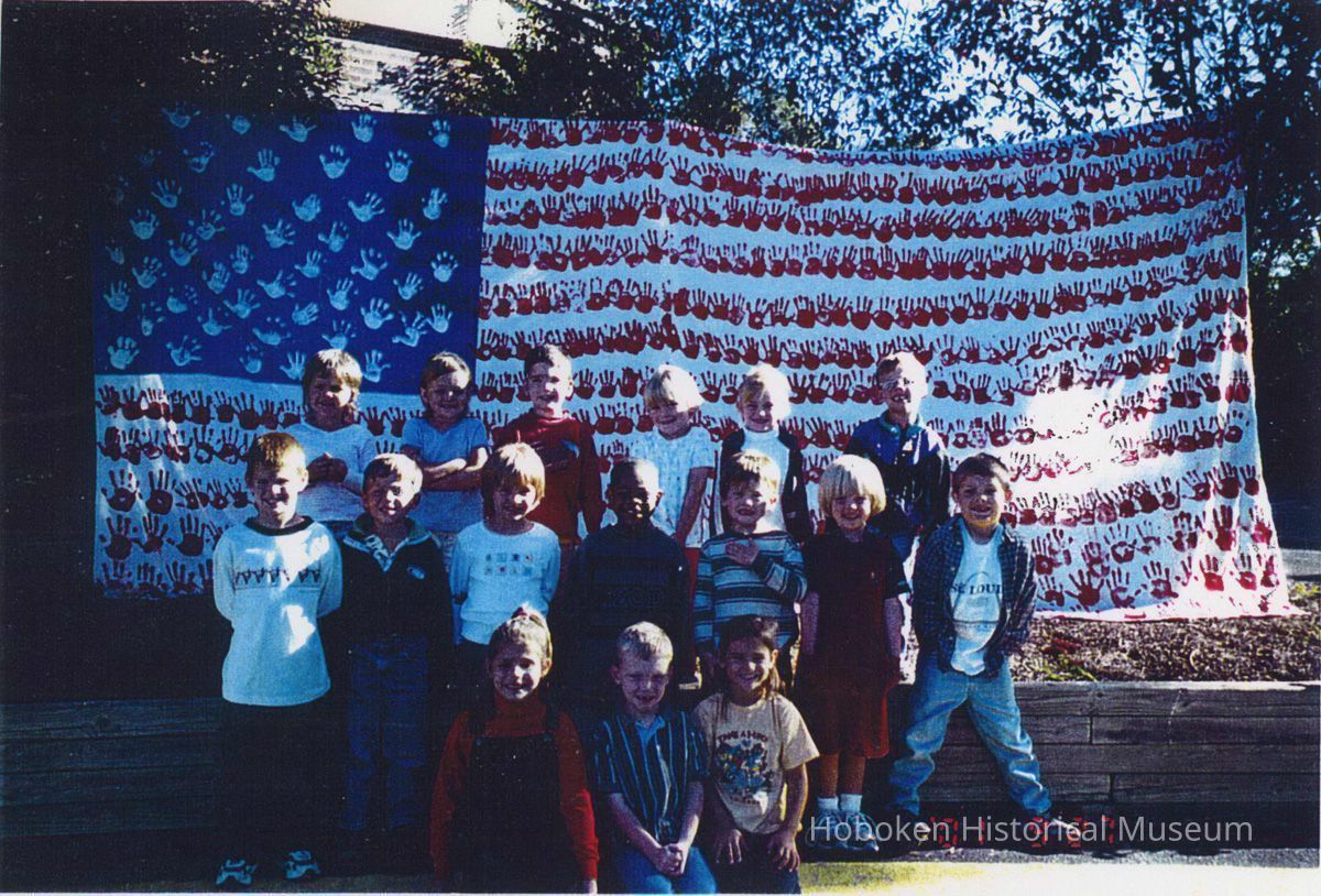 Georgia Children's Memorial Flag. Produced in Rome, Georgia, September, 2001. picture number 1