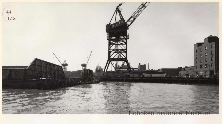 Digital image of B+W photo of the Hoboken waterfront, Hoboken, circa 1987. picture number 1