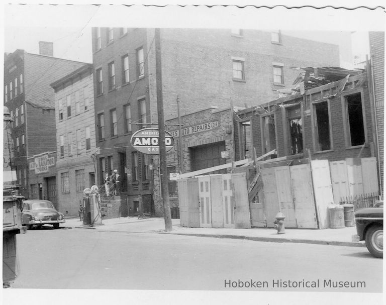 B+W photo of Joe's Auto Repairs, 219 Clinton St., Hoboken, no date, ca. 1950. picture number 1