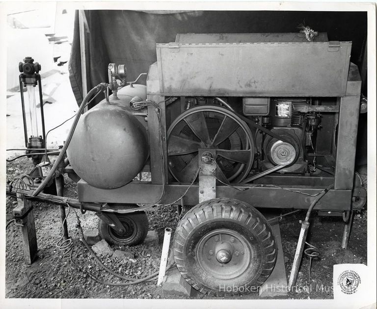 U.S. Testing, photo 1: air compressor endurance test