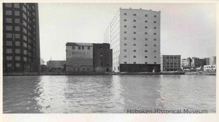 Digital image of B+W photo of the Hoboken waterfront, Hoboken, circa 1987. picture number 1