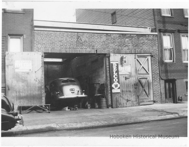 B+W photo of auto repair garage (Joe's?) in Hoboken, no date, ca. 1940. picture number 1