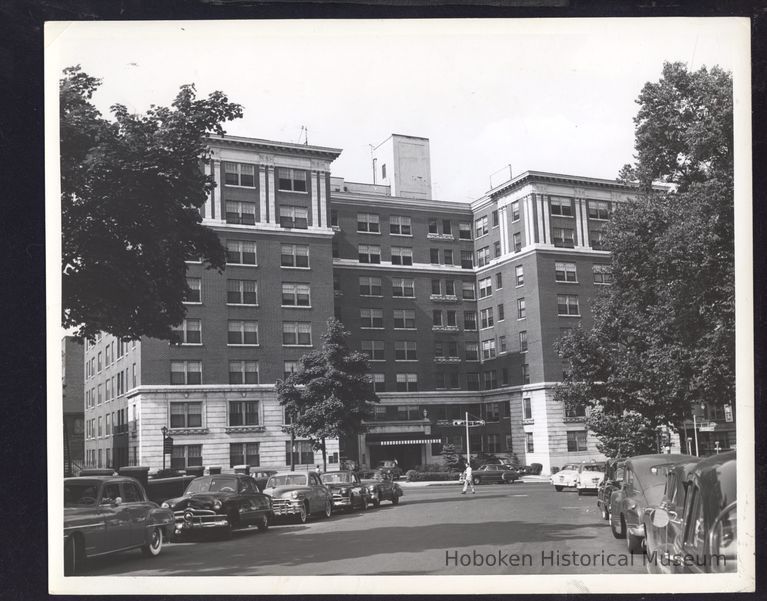 B&W Photograph of 299 Clinton Ave., Newark, NJ picture number 1