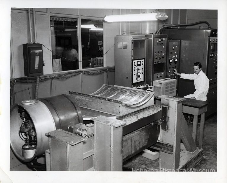 U.S. Testing: vibration test X-15 firewall