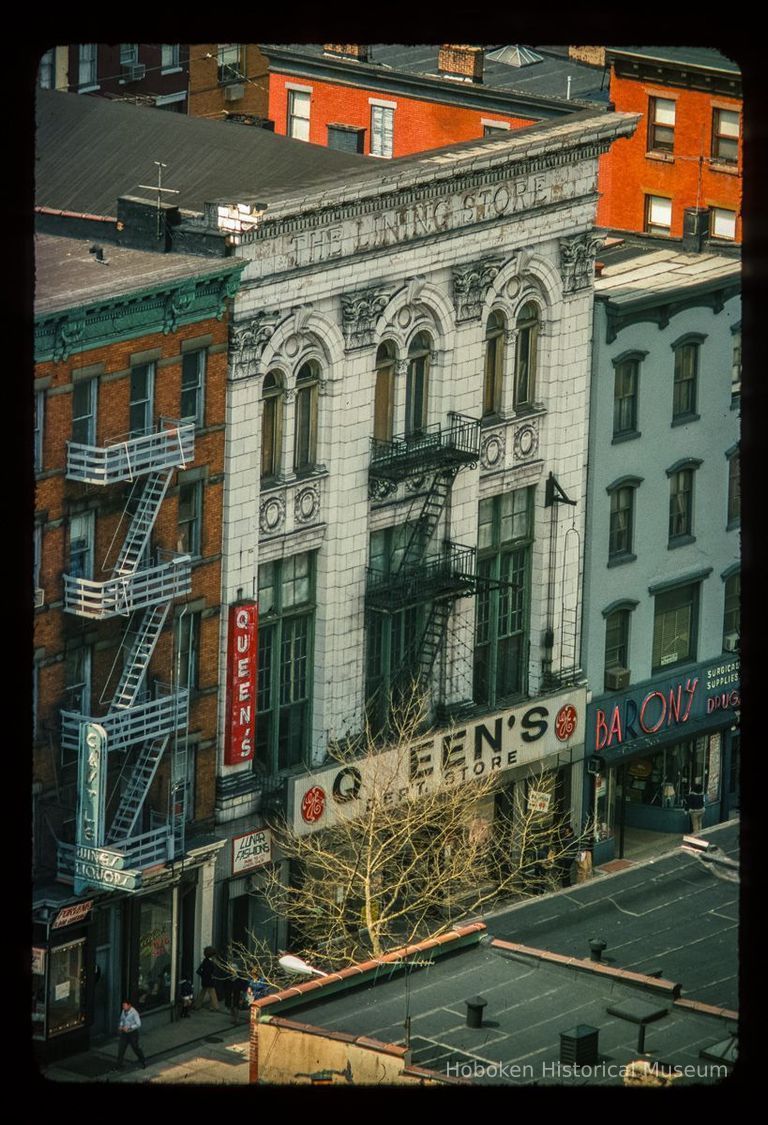 Color slide of aerial view of The Lining Store building façade at 412 Washington between 4th & 5th looking NW picture number 1