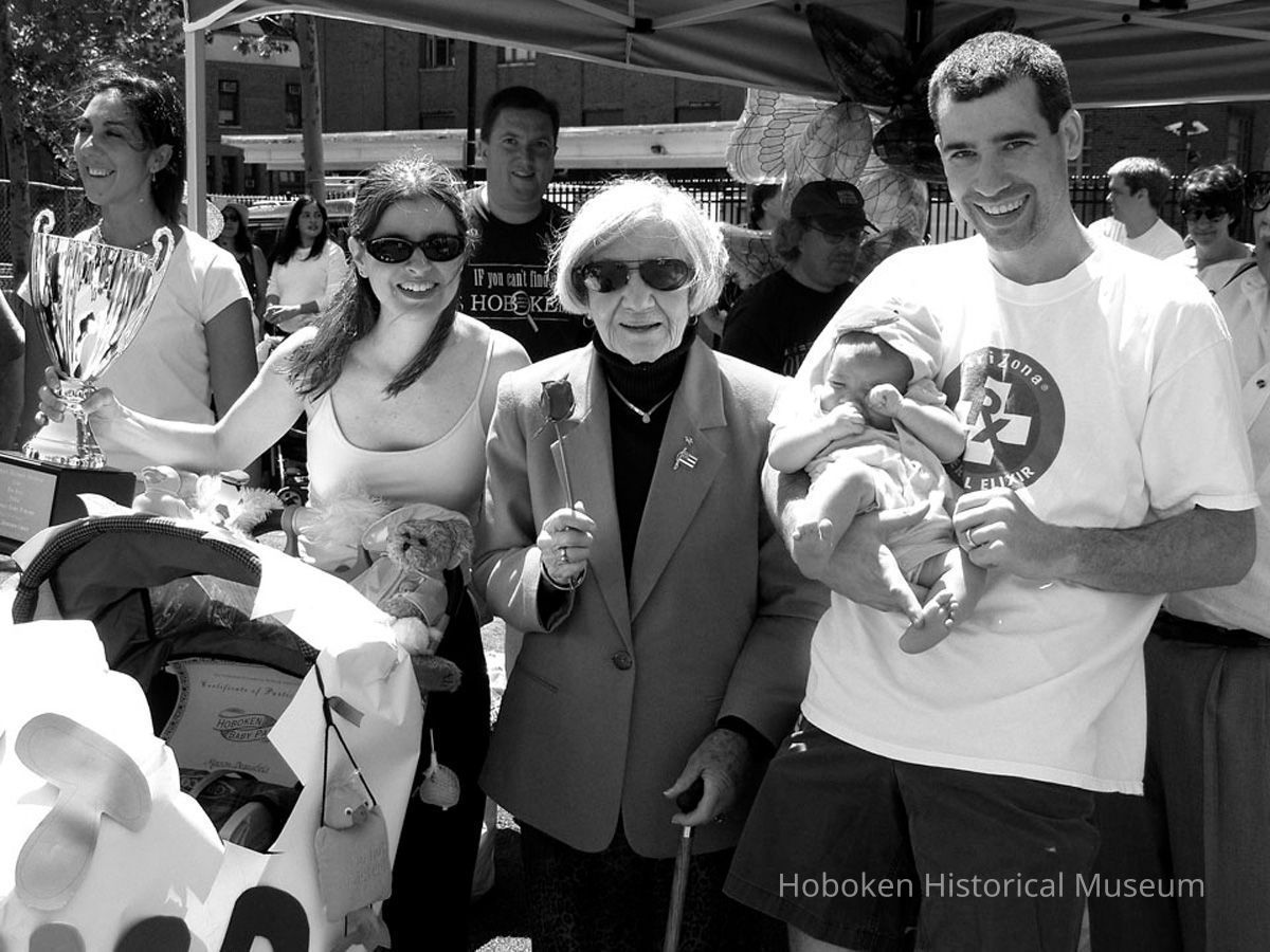 2004 winners & 1914 winner: Molly Pescatore Natale (center)
