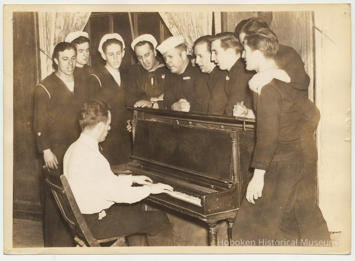 sailors, piano