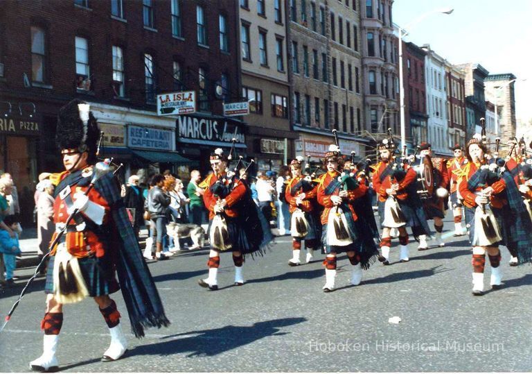 Color photo of the St. Patrick's Day Parade, Hoboken, 1987(?). picture number 1