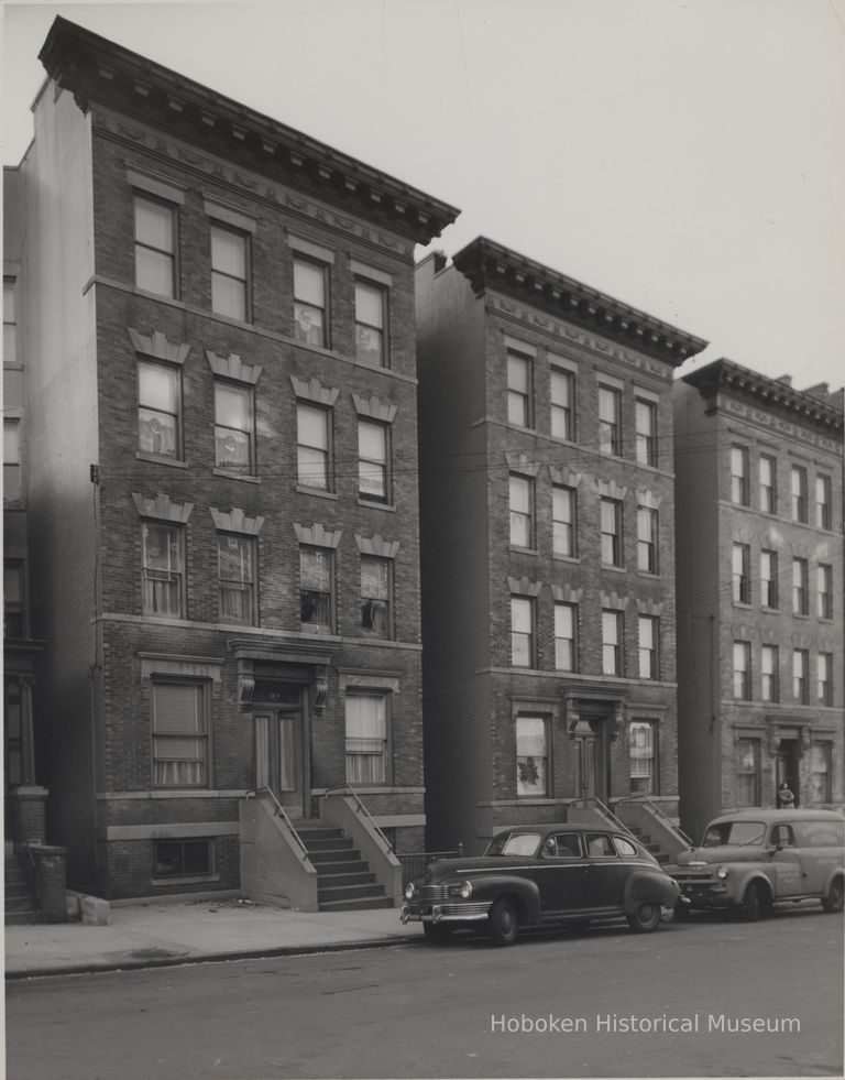 B&W Photograph of Clifton Terrace, Weehawken, NJ picture number 1