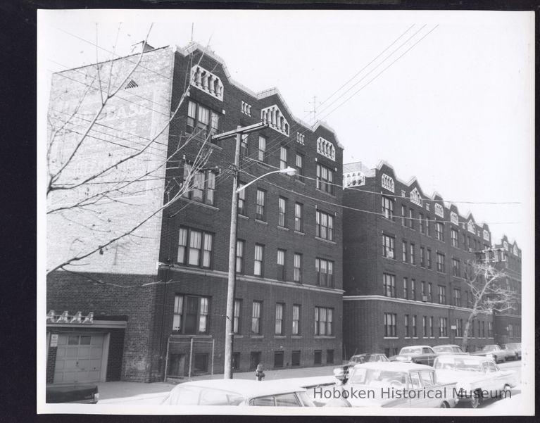 B&W Photograph of 87/95 Van Wagener Ave., Jersey City, NJ picture number 1