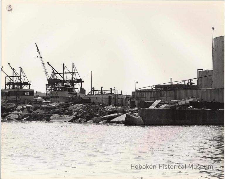 Digital image of B+W photo of the Hoboken waterfront, Hoboken, circa 1987. picture number 1