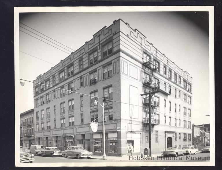 B&W Photograph of 1700 Bergenline Ave., Union City, NJ picture number 1