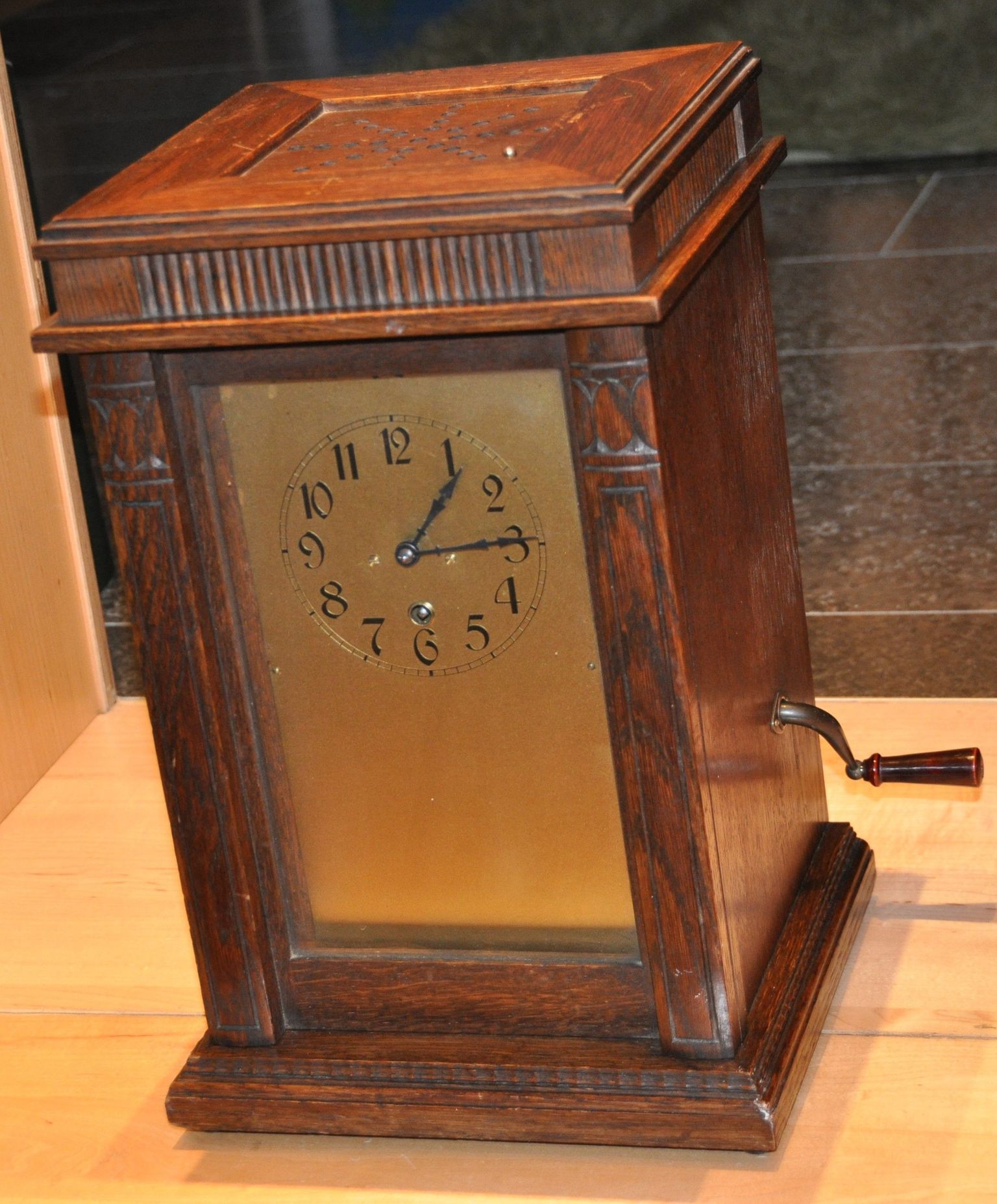 Die Sprechende Uhr AG