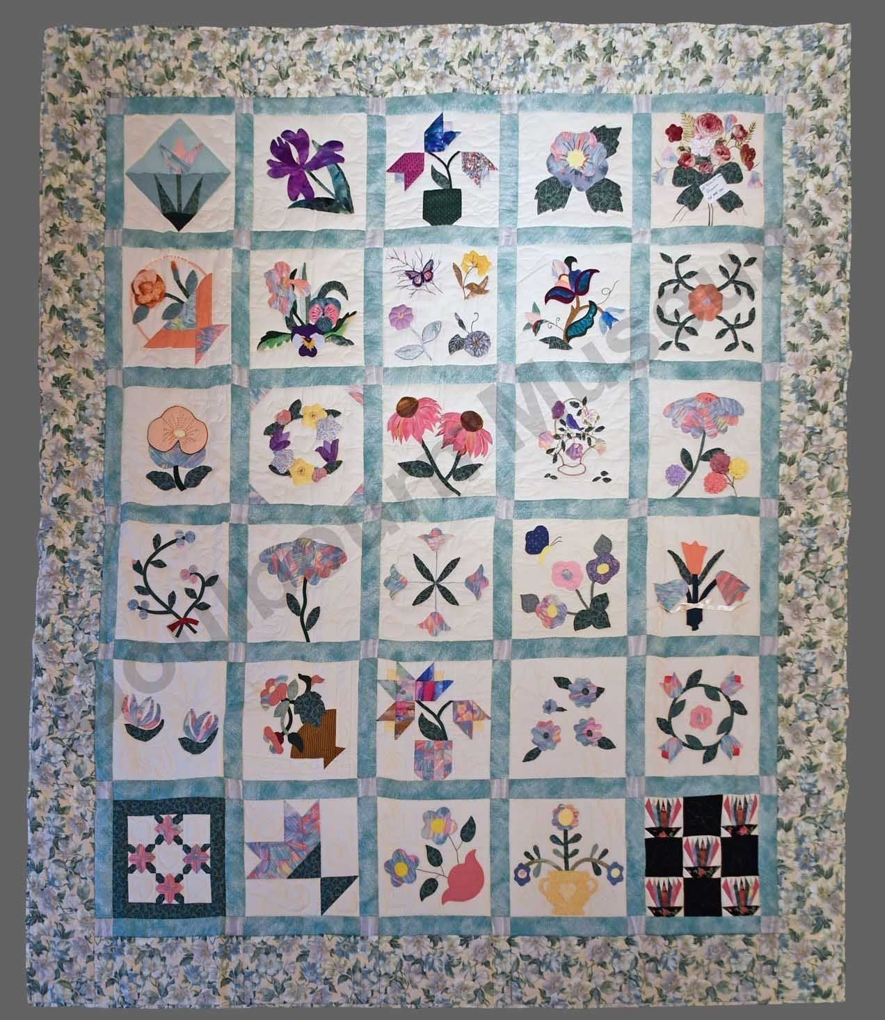Arts & Crafts: Handmade & Decorative Objects
