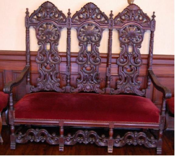 Furniture - Chairs, Benches & Sofas