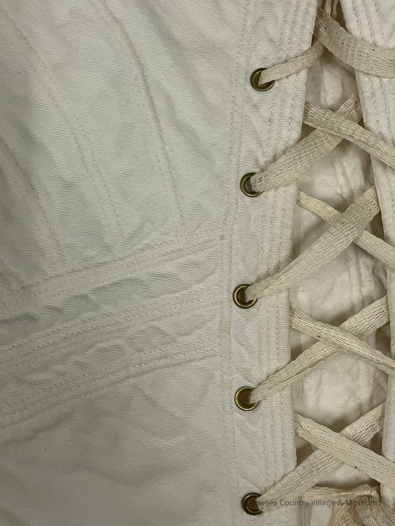 Corset - Image 5