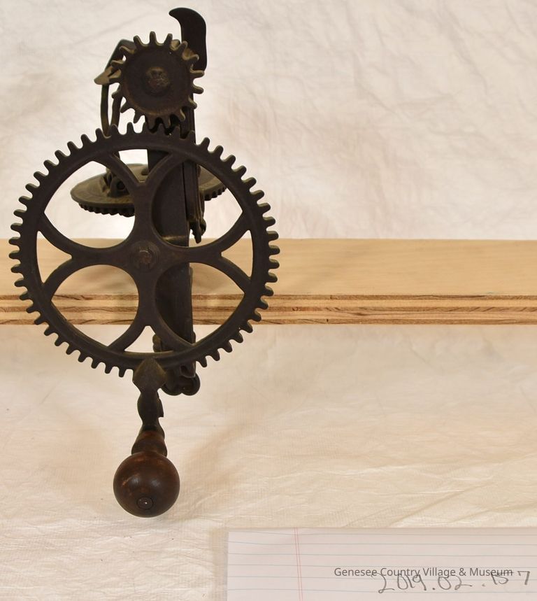 Fruit Peeler - Image 3