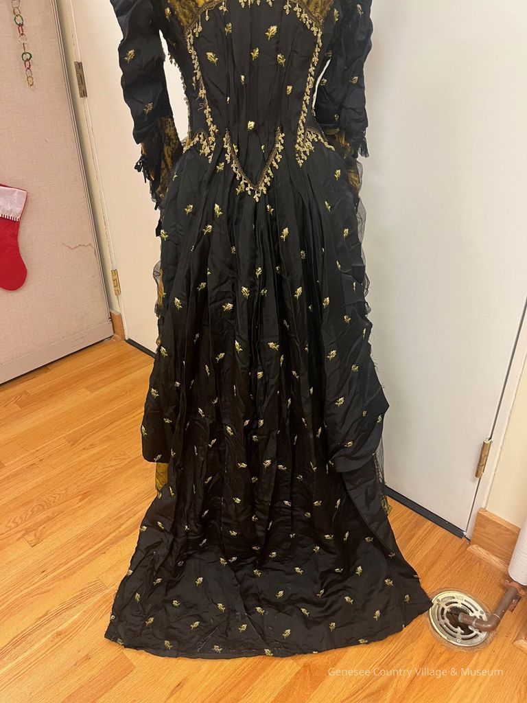 Dress - Image 3