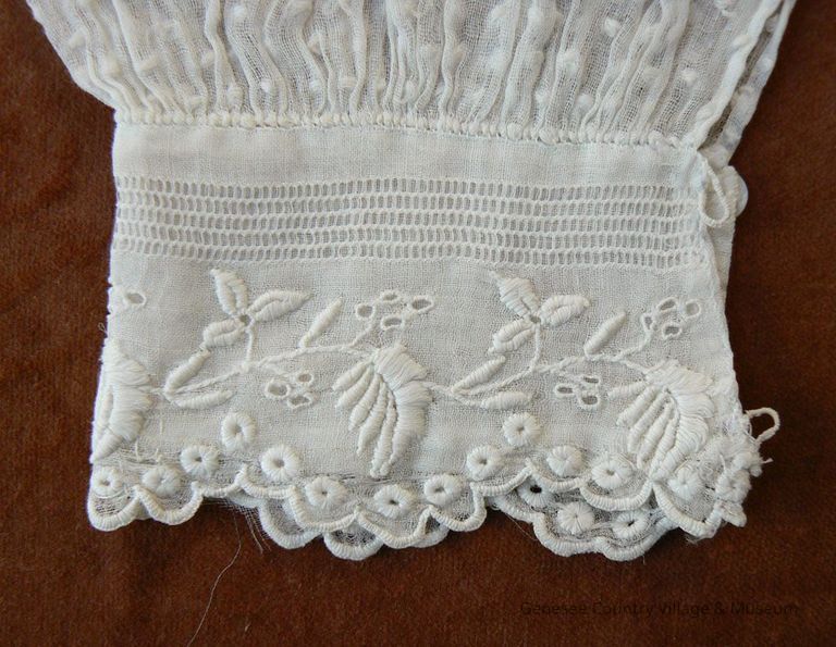 Sleeve - Image 2