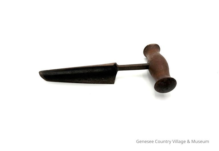 Corer