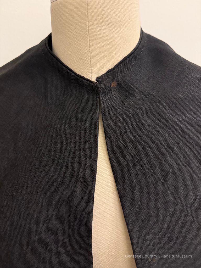 Capelet - Image 2