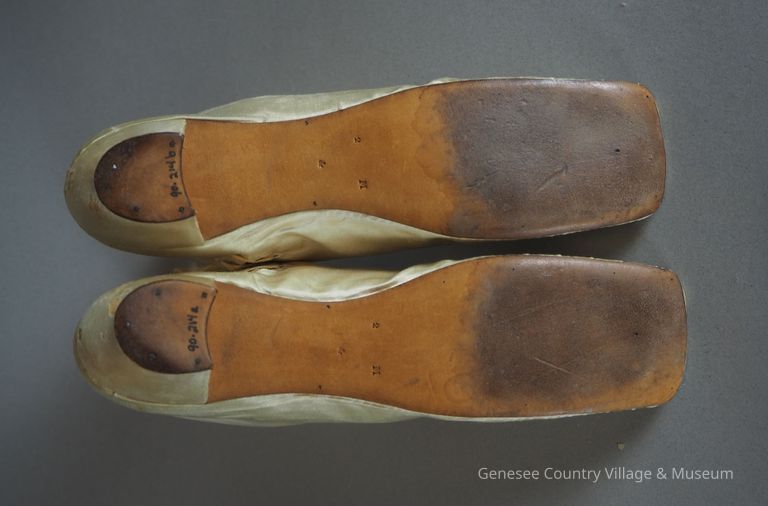 Boots - Image 8