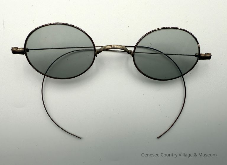 Eyeglasses