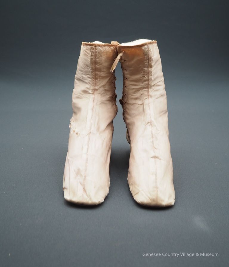Boots - Image 2