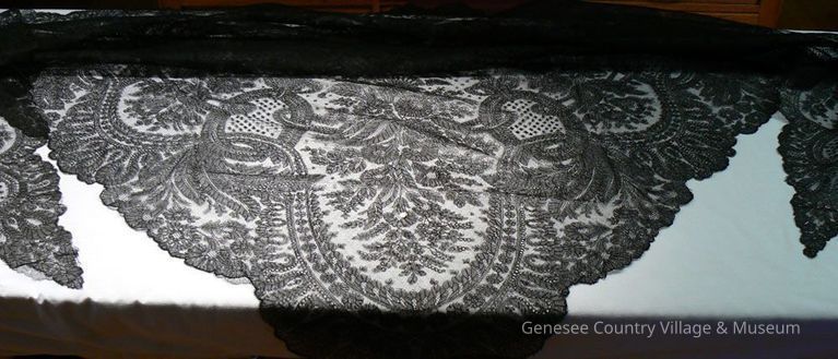 Shawl - Image 2